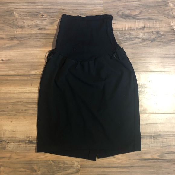 Motherhood Maternity Dresses & Skirts - Motherhood Maternity Skirt W/ Stretchy Waistband